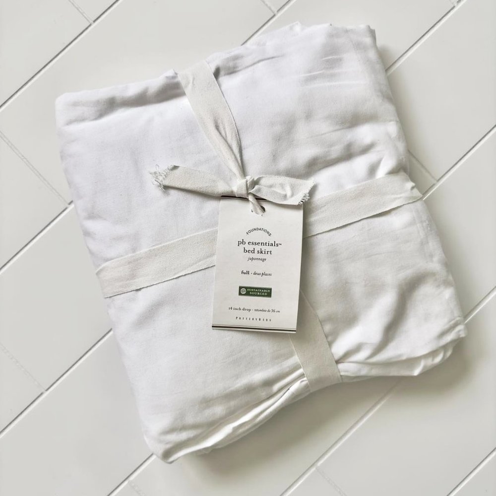 NWT - Pottery Barn Essential Linen Cotton Bed Skirt - size FULL
